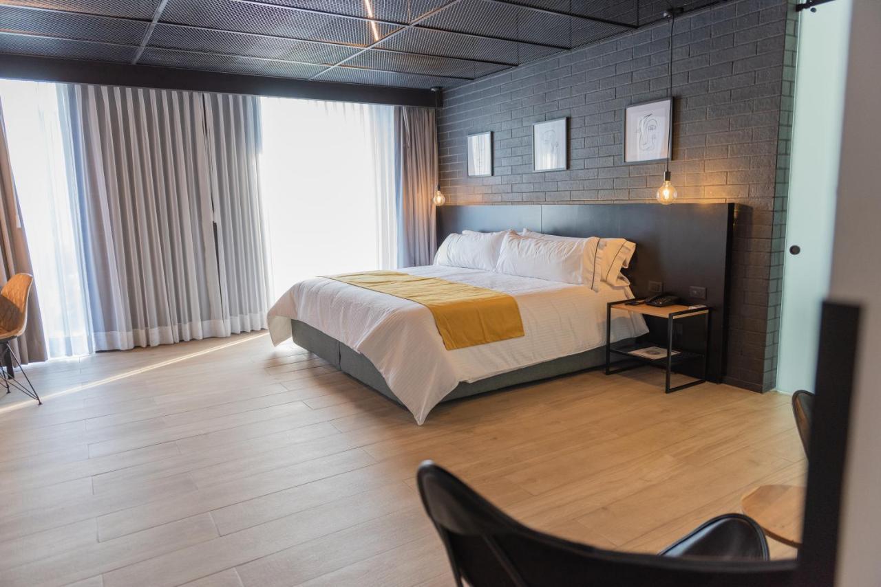 Fulton Business Luxury Hotel Guadalajara Kültér fotó
